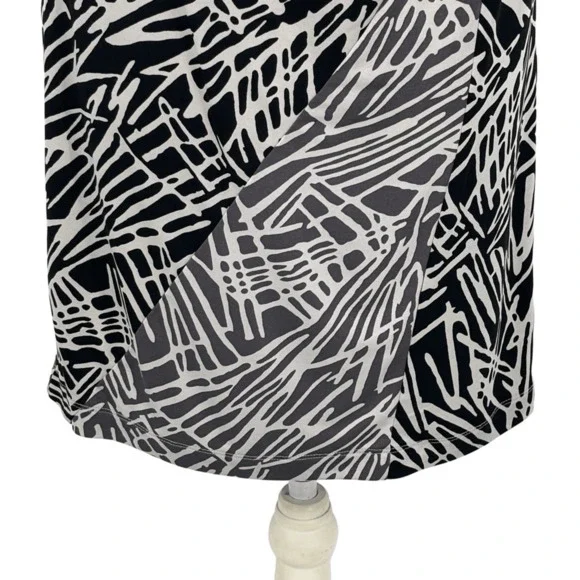 86. BCBG Max Azria Black Comb Geometric Cowl Neck Shift Mini Dress Small - Picture 6 of 11